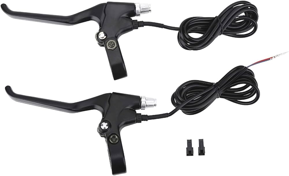 découvrez le levier de frein hydraulique droit pour power cutter, offrant un contrôle précis et une sécurité optimale lors de vos découpes.