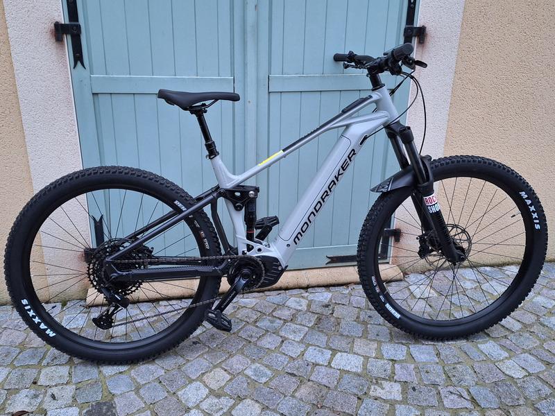 découvrez le mondraker chaser, le meilleur vtt électrique de 2026, alliant performance, design innovant et confort pour des aventures tout-terrain inégalées.