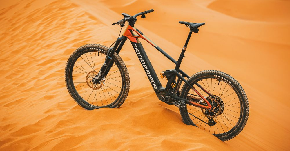 découvrez le mondraker chaser, un vtt électrique performant alliant puissance, confort et technologie pour des aventures tout-terrain exceptionnelles.
