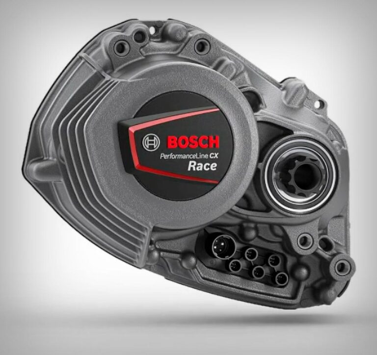 découvrez le moteur bosch performance line cx race édition limitée, alliant puissance et innovation pour une expérience de vélo électrique exceptionnelle.