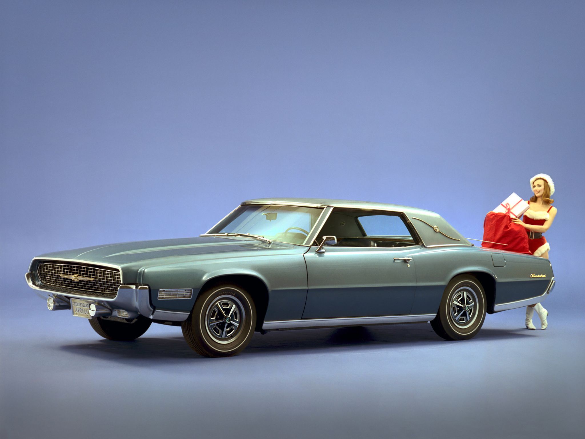 découvrez l'histoire fascinante de la t bird, explorez ses différents modèles et apprenez les meilleures astuces pour son entretien afin de préserver sa beauté et ses performances.