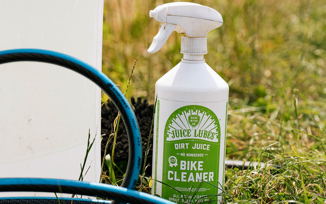 découvrez comment utiliser efficacement le nettoyant vélo juice lubes pour entretenir votre vélo et prolonger la durée de vie de ses composants.