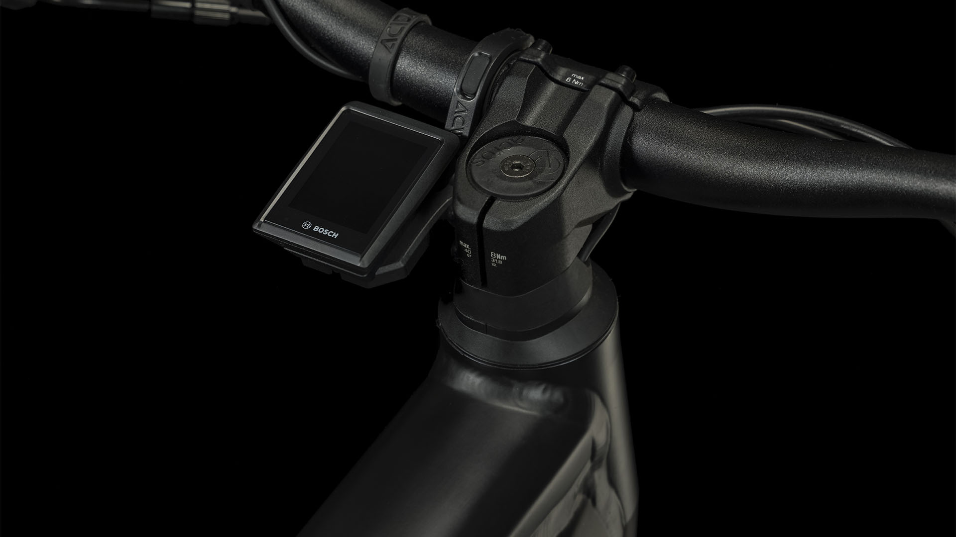découvrez le vtt électrique cube stereo hybrid 120 slx 750, alliant puissance, performance et confort pour des aventures tout-terrain inoubliables.