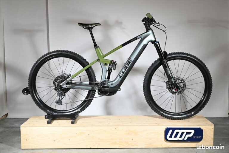 découvrez le vtt électrique cube stereo hybrid 140 hpc tm 750, alliant puissance, technologie et confort pour des aventures tout-terrain inoubliables.