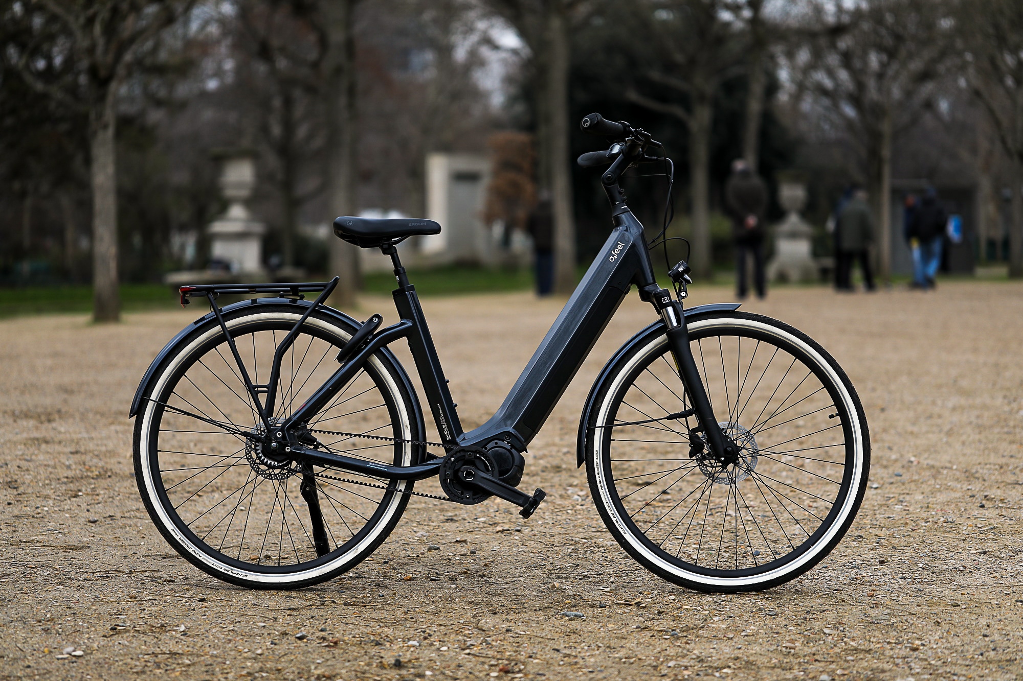 découvrez le vtt électrique o2feel karma xc 41, alliant puissance et performance pour des aventures tout-terrain inoubliables.