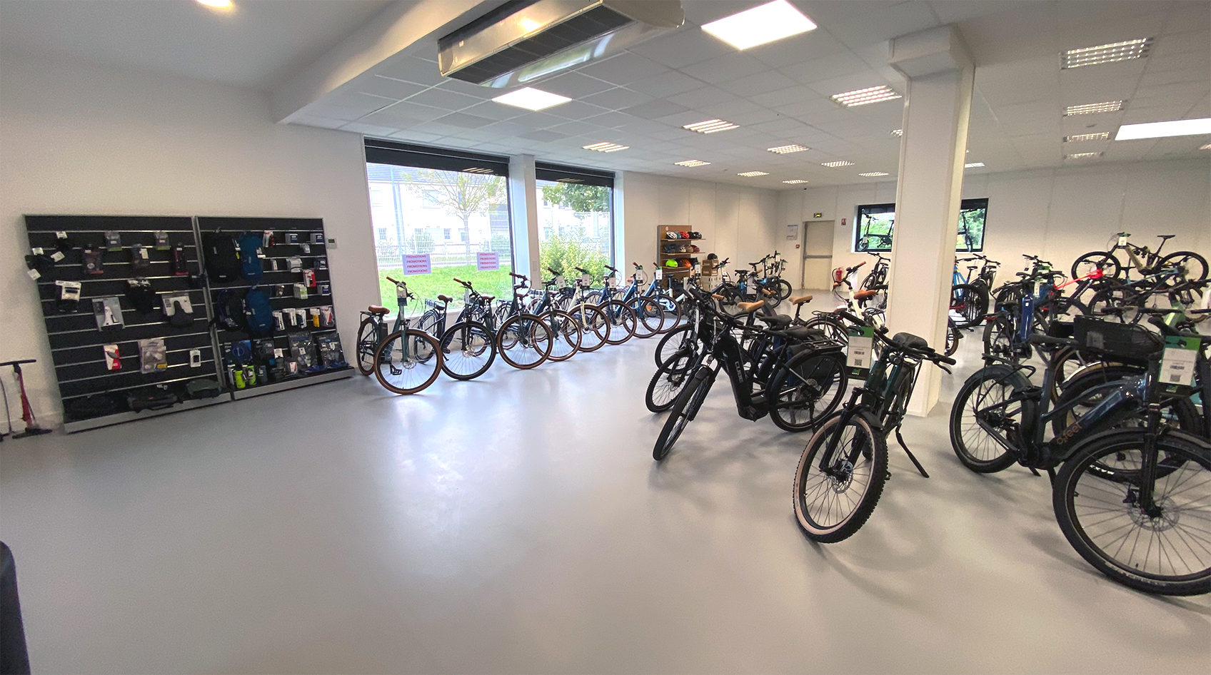 magasin-velos-just-ebike-4.png
